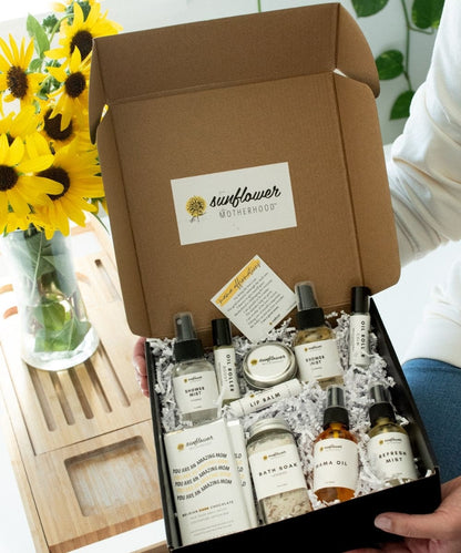 Deluxe Self Care Gift Box for Moms Natural Bath Body Spa Set-4